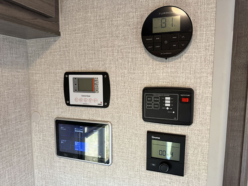2026 Lance 1191 Interior Monitor Panels