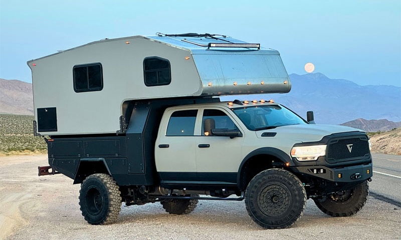 Bowen Garage and Kingstar Camper