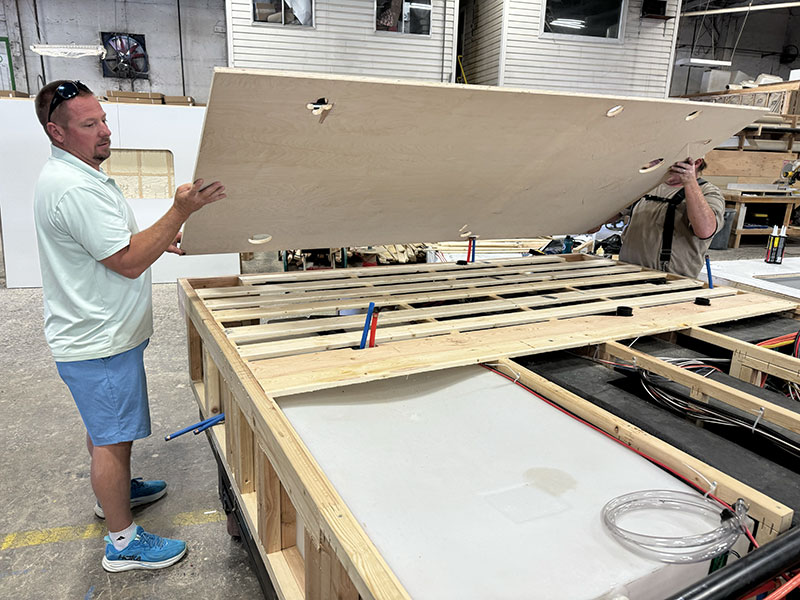 Rugged Mountain Factory Jesse Helps The Team