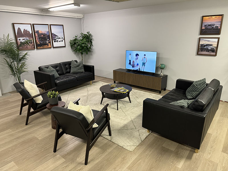 Alaskan Factory 2025 Wide Customer Lounge