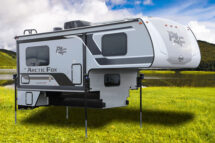 Arctic Fox Camper 1150 Exterior