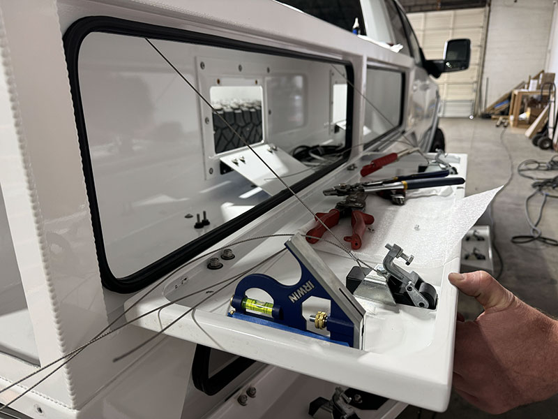 Bowen Customs Factory Install White Truck Hardware 3