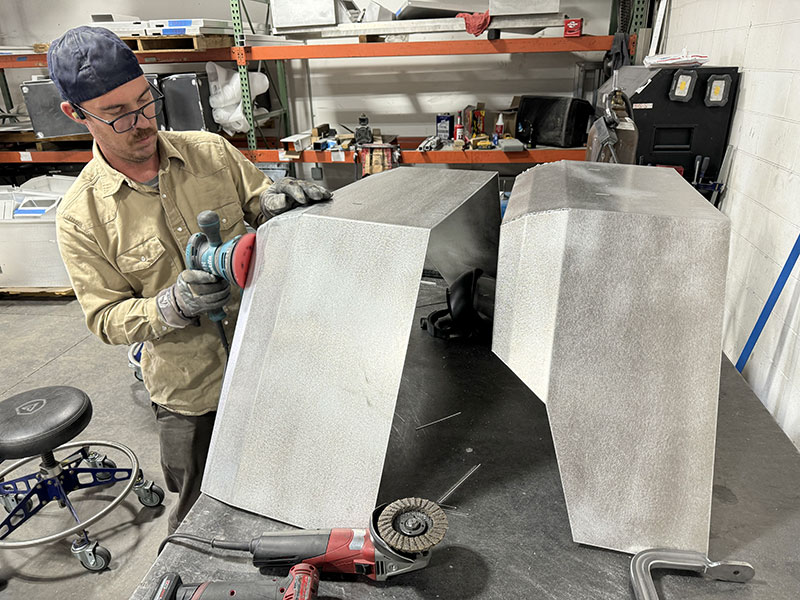 Bowen Customs Factory Welding Scallop Sanding