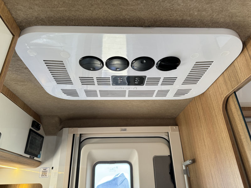 Hotomobil Air Conditioner