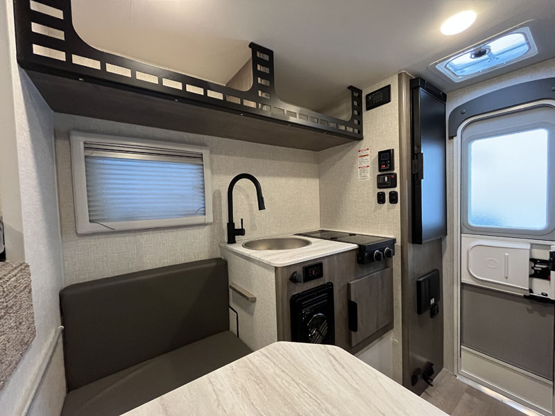 Squire 610 Interior WIde Diinette And Kitchen