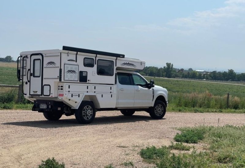 Hallmark Vail Exterior Driving Away