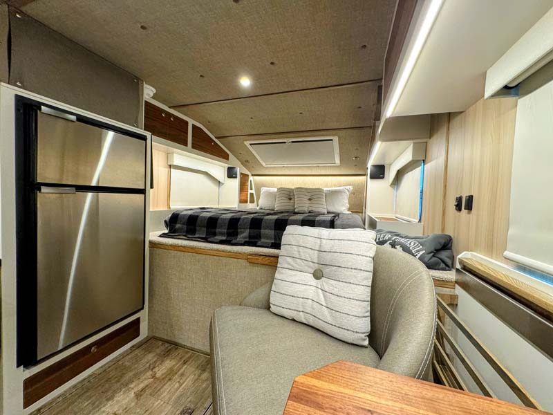 Kingstar KRUZR 10 Inside