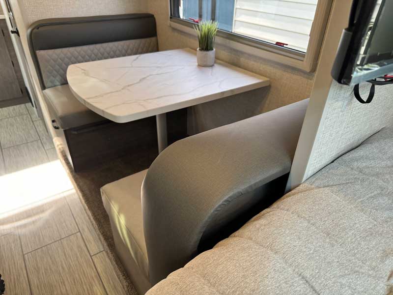 Lance 1191 Dinette Seat Nook
