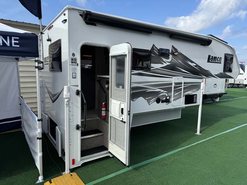 Lance 1191 Passenger Side Door Open