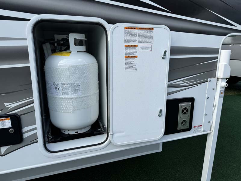 Lance 1191 Propane Copy