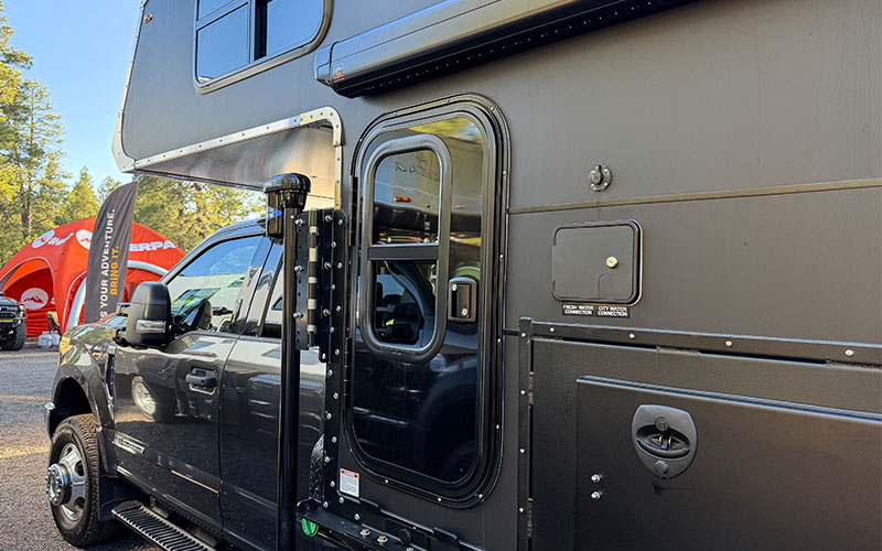 Kingstar K9 KRUZR 6 First Look K9 KRUZR Exterior Door 2