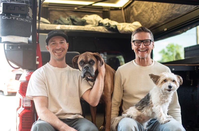 Kris Arnold and Sean Kepler, Tune Outdoor