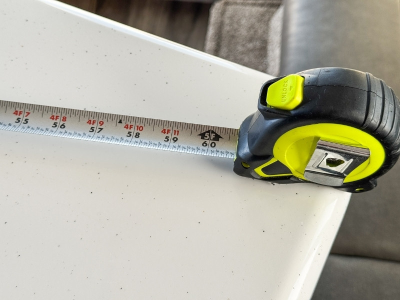 Up Close Measurement Host Expanding Countertop Photos