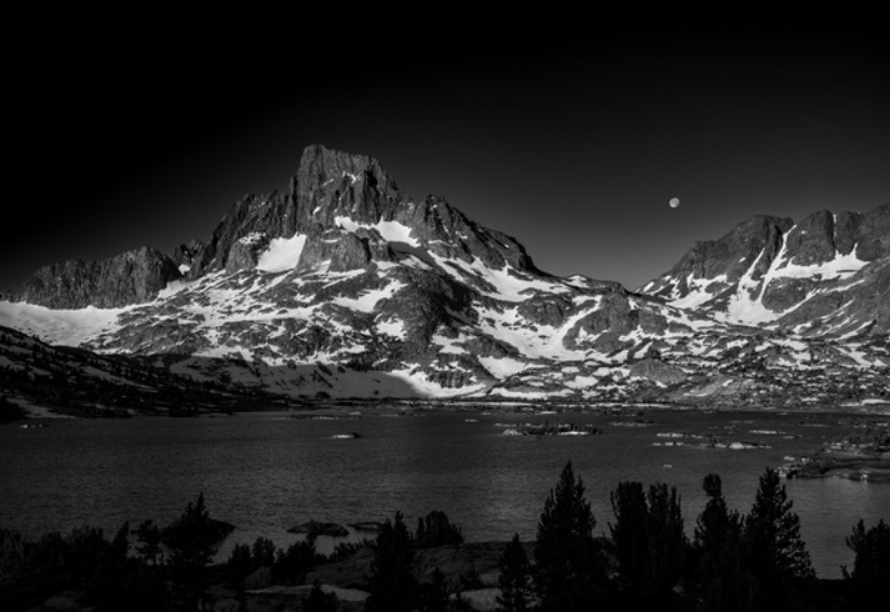 David Clock Walls Of Stone And A Life In Motion Black And White Mount Whitney
