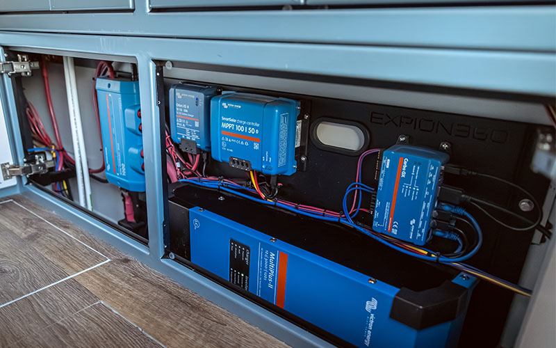 Alaskan HS 640 Electrical