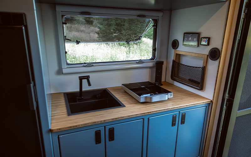 Alaskan HS 640 Kitchen
