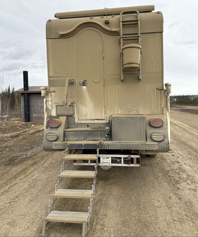Cirrus 820 Dalton Highway Alaska Schmitt