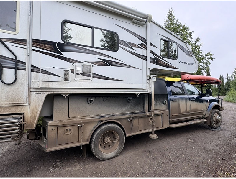Host Yukon Dempster Highway Kabella 2