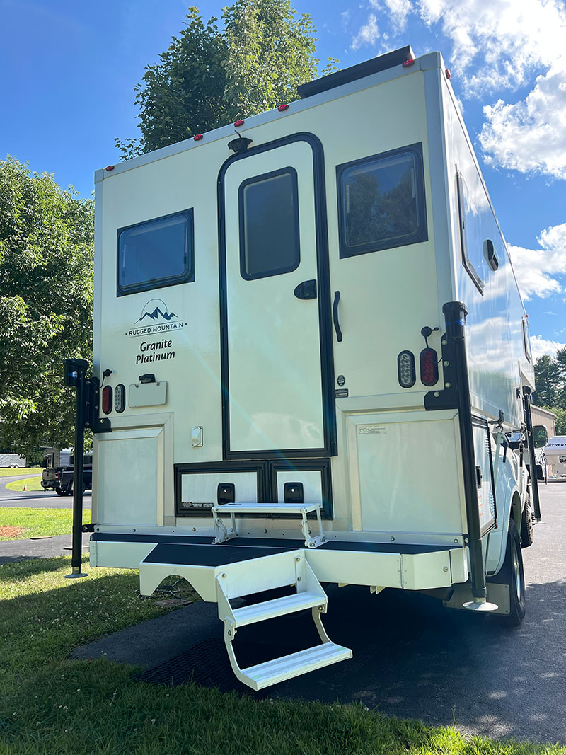 Rugged Mountain Granite Platinum Rear Profile