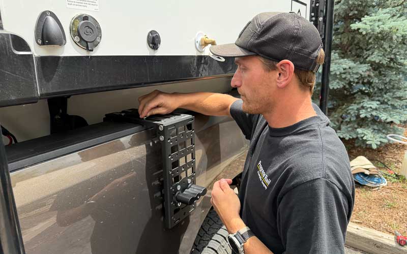 STAPLL Molle Panel Install