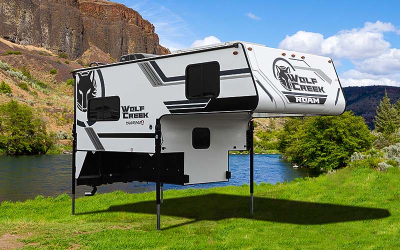 2027 Wolf Creek Exterior 2