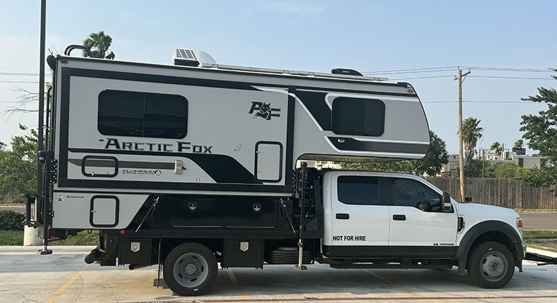 Arctic Fox 1150 And Ford F550 Side Profile