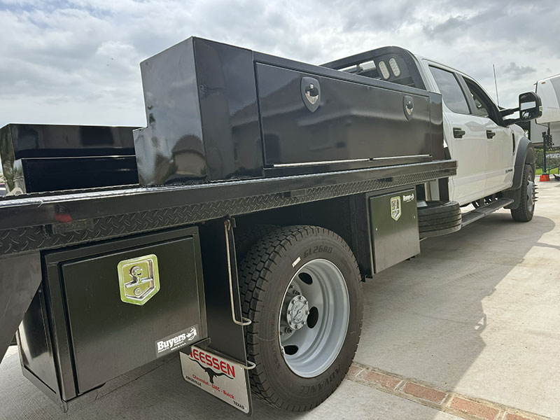 Flatbed And Boxes For Ford F550