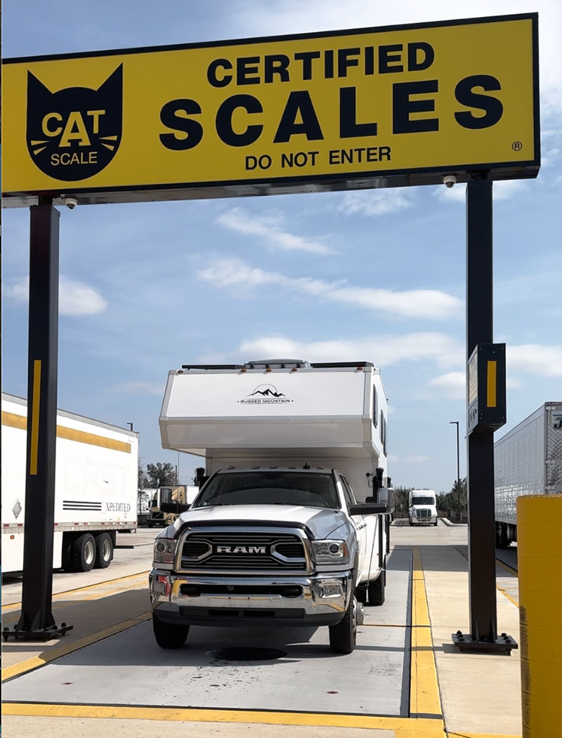 Cat Scale Weigh Of Rugged Mountain