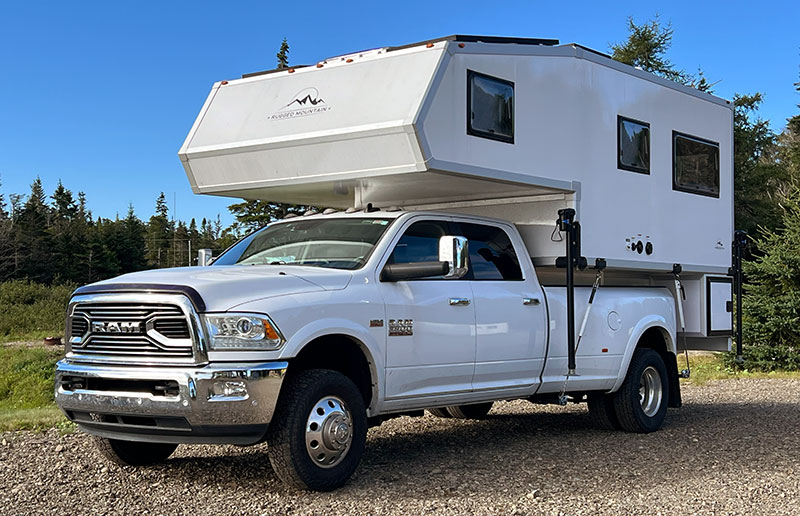 Rugged Mountain Granite Platinum Front Three Quarters