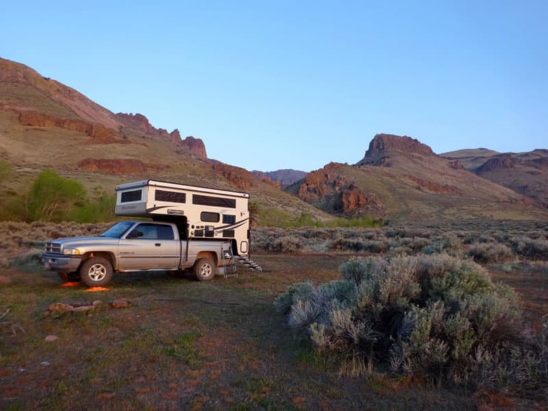 Camp overlooking the Alvord desert