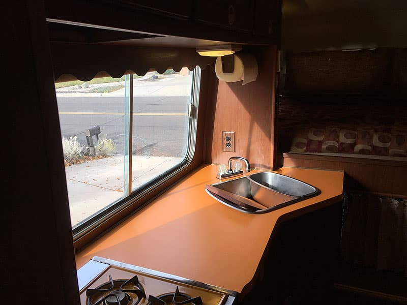 New countertop American Road Camper