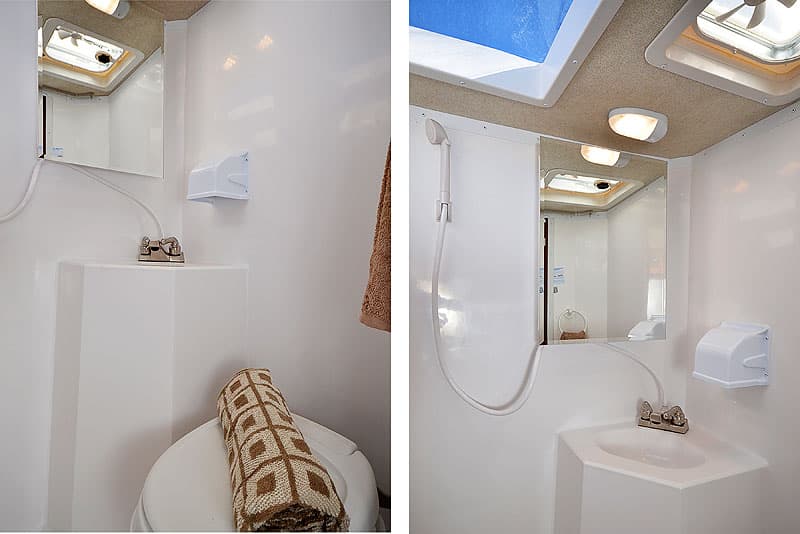 Arctic Fox 865 bathroom