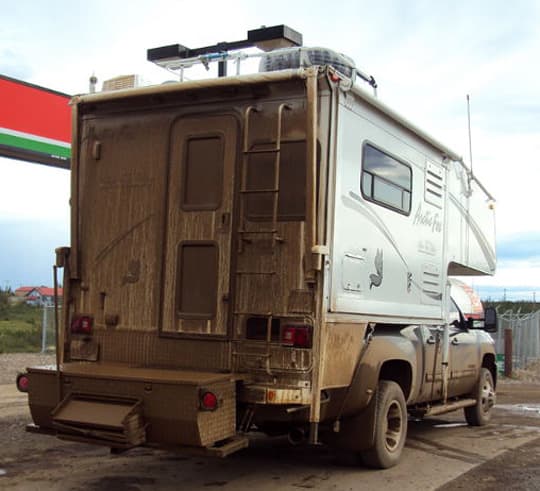 Alaska-Dempster-Highway-mud