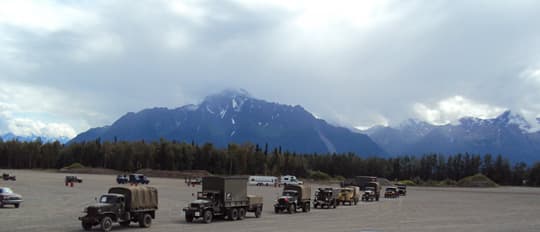 Alaska-convoy-rest-break-at-Palmer