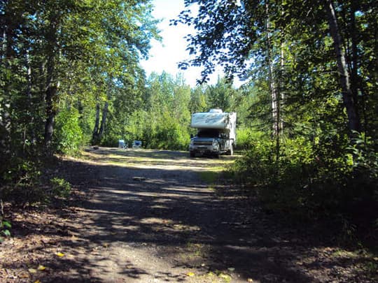 Alaska-dry-camping-between-Whittier-and-Seward-