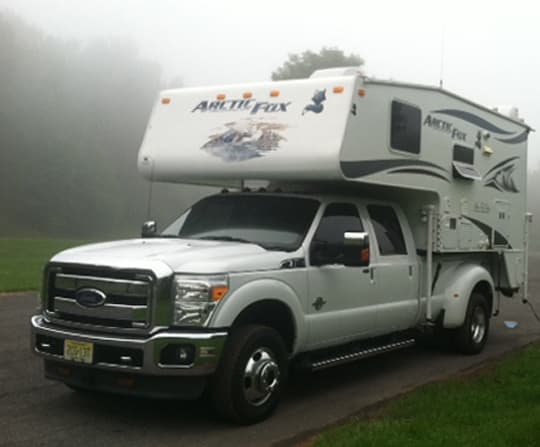 Arctic-Fox-990-ford-truck