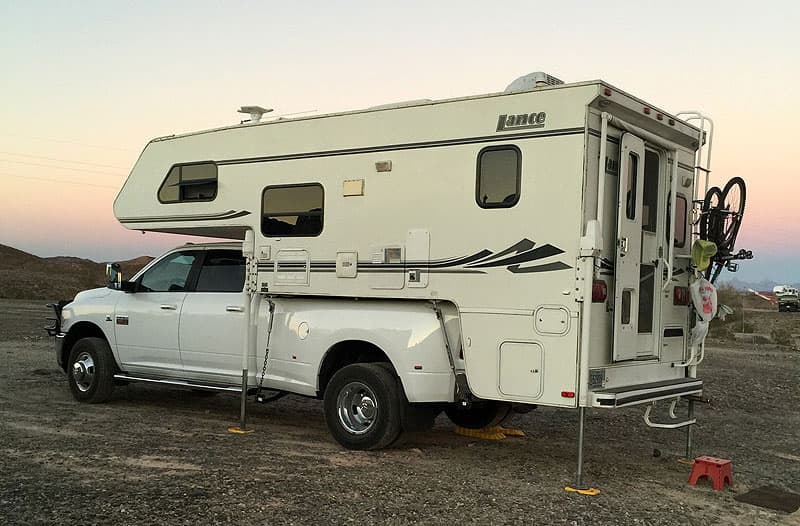 Lance 1131 and Ram 3500 dually truck