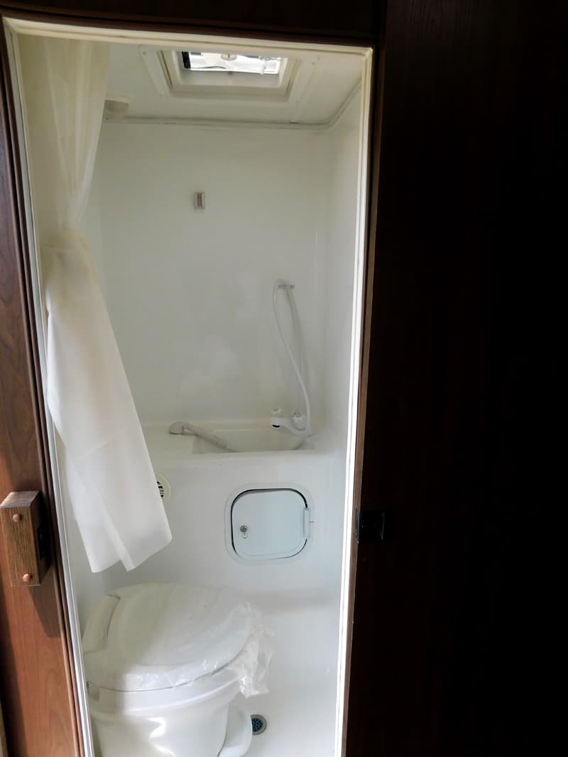 Bathroom of a Polar 860 camper