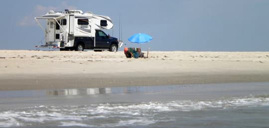 beach-camping-back-deck