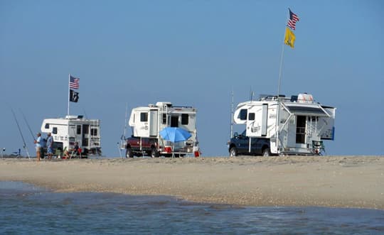 beach-camping-cape-lookout