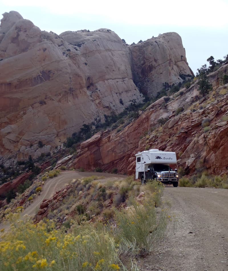 Burr Trail Eagle Cap Truck Camper