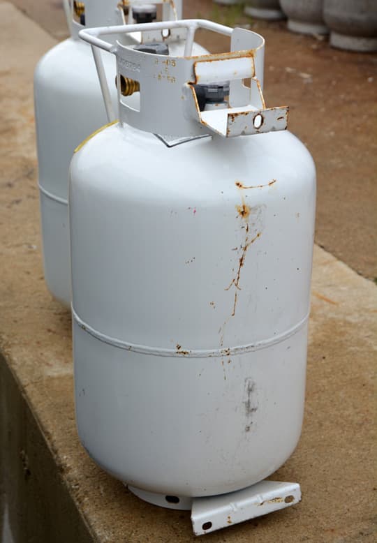 Propane-Cylinders-30-pound-condition