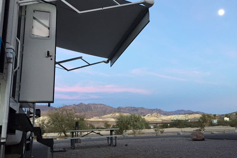 Camper moon campground