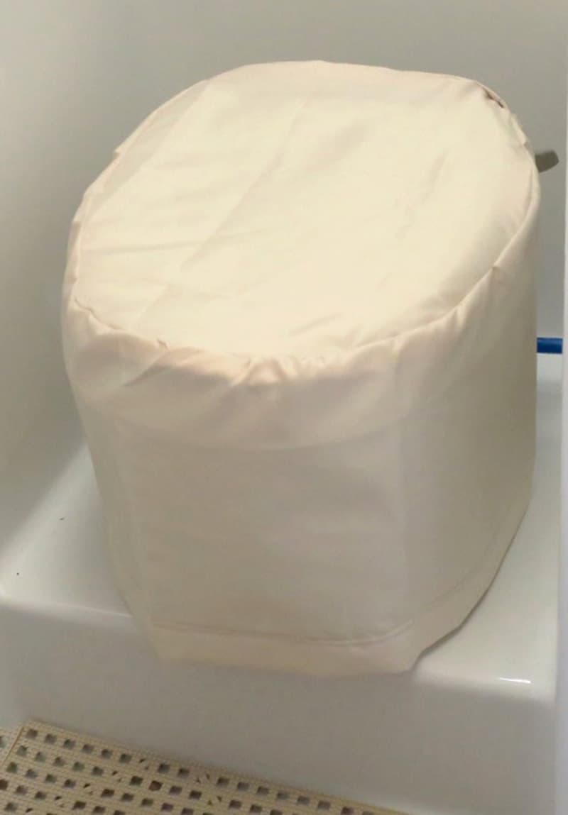 Camper Wet Bath Toilet Cover