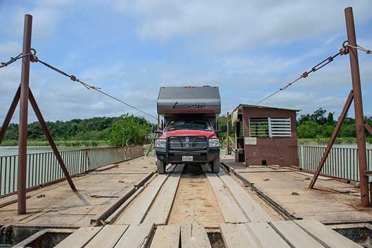 daily-grind-Belize Hand-cranked-ferry-to-Sarteneja