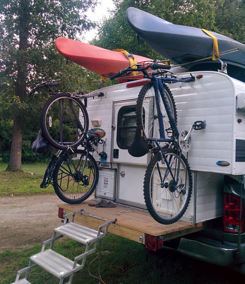 Alaskan-Camper-bringing-bikes