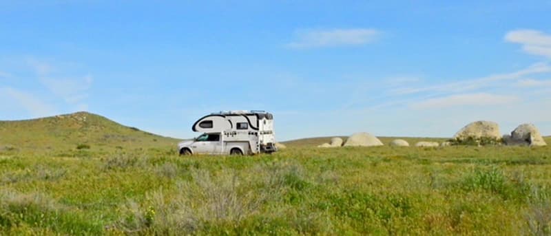 Cirrus 800 Camper Driving To Alaska