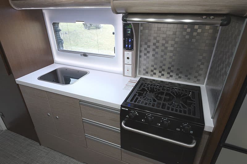 Cirrus 920 Review Kitchen Galley Angled