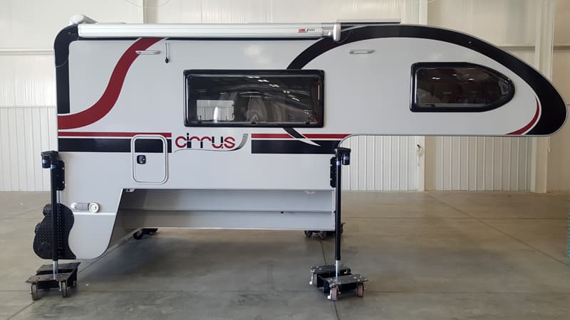 Cirrus 920 camper passenger side