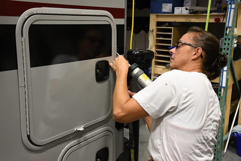 Cirrus factory final seal checks